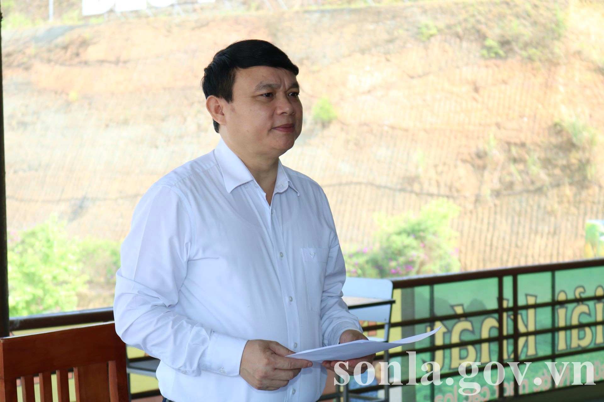 anh tin bai
